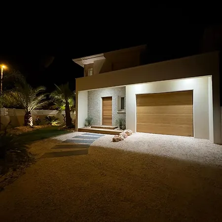 فيلة Neuve Jacuzzi - Proche - Famille & Calme Le Grau-dʼAgde